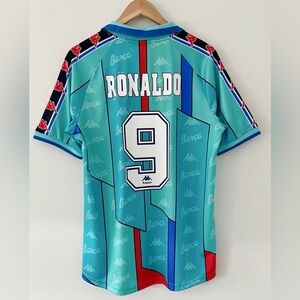 Ronaldo Barcelona retro jersey